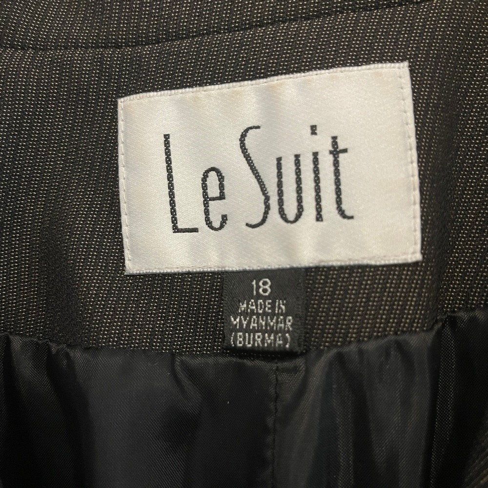 Le Suit Blazer Women 18 Black Polyester Rayon Pinstripe Four Button Front - Picture 5 of 8
